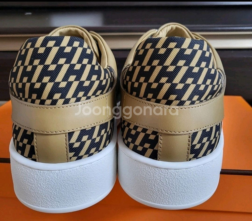 에르메스 스니커즈 프리스니커즈 고비베이지 누아 42.5--4