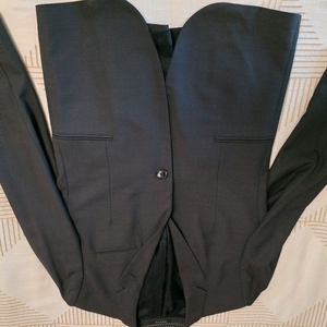 알마니 블랙자켓 신품급