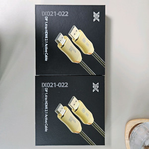 DP1.4 TO HDMI2.1 CABLE 판매합니다.