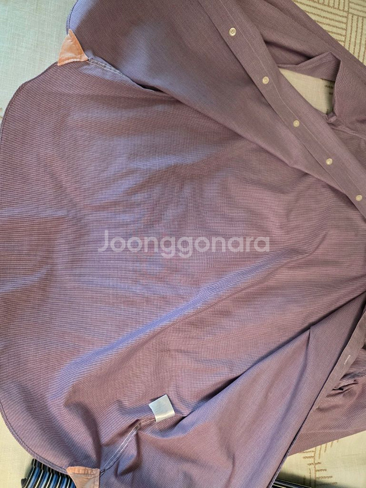 보라색셔츠 과 블루스셔츠--3