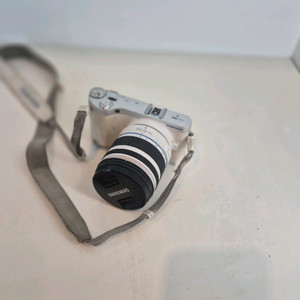 삼성 NX300 미러리스 카메라 18-55 OIS 렌