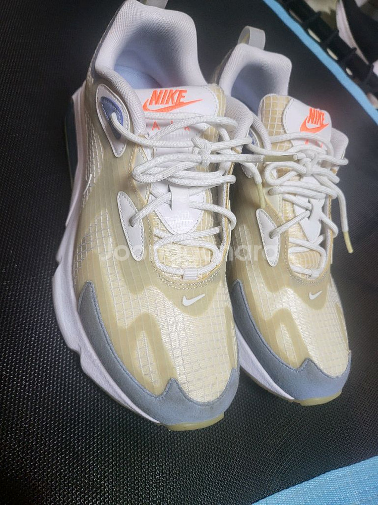 나이키 에어맥스 200 SE 운동화 275mm--3