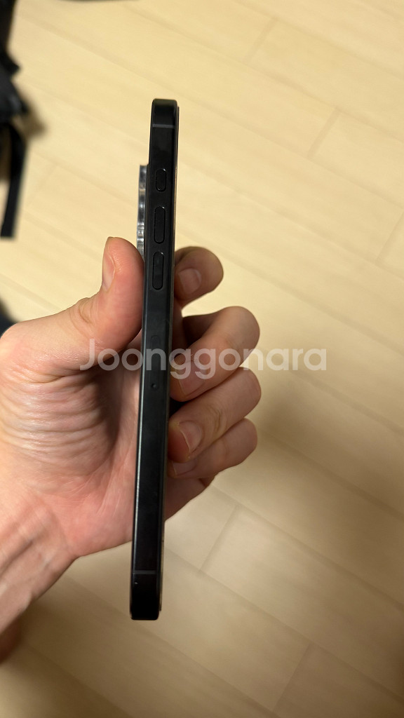 아이폰 16 Pro Max 256gb 애플케어 판매해요--4