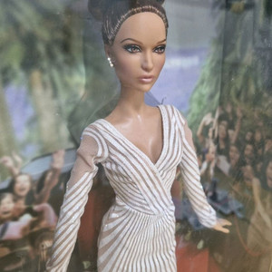 2013마텔 제니퍼 로페즈 바비 인형