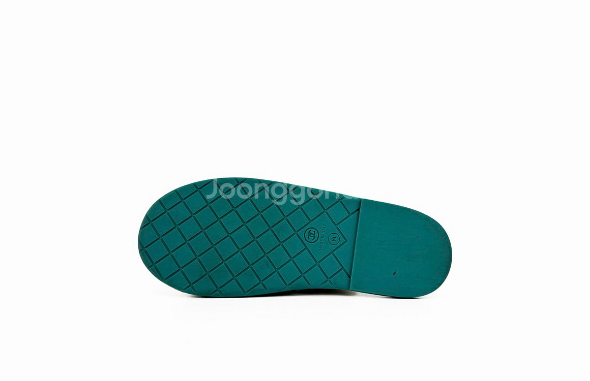 [M] 샤넬 x 퍼렐 한정판 마린 테리 슬라이드 슬리퍼--4