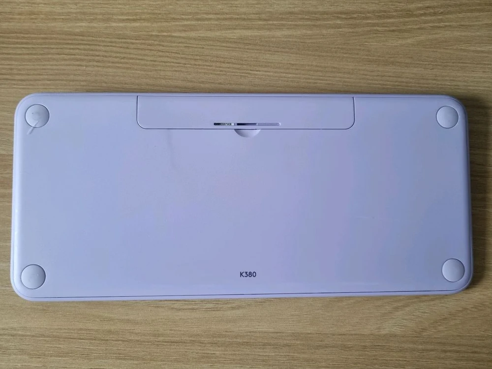 로지텍 K380 키보드와 MX Master 2S 마우스 이미지