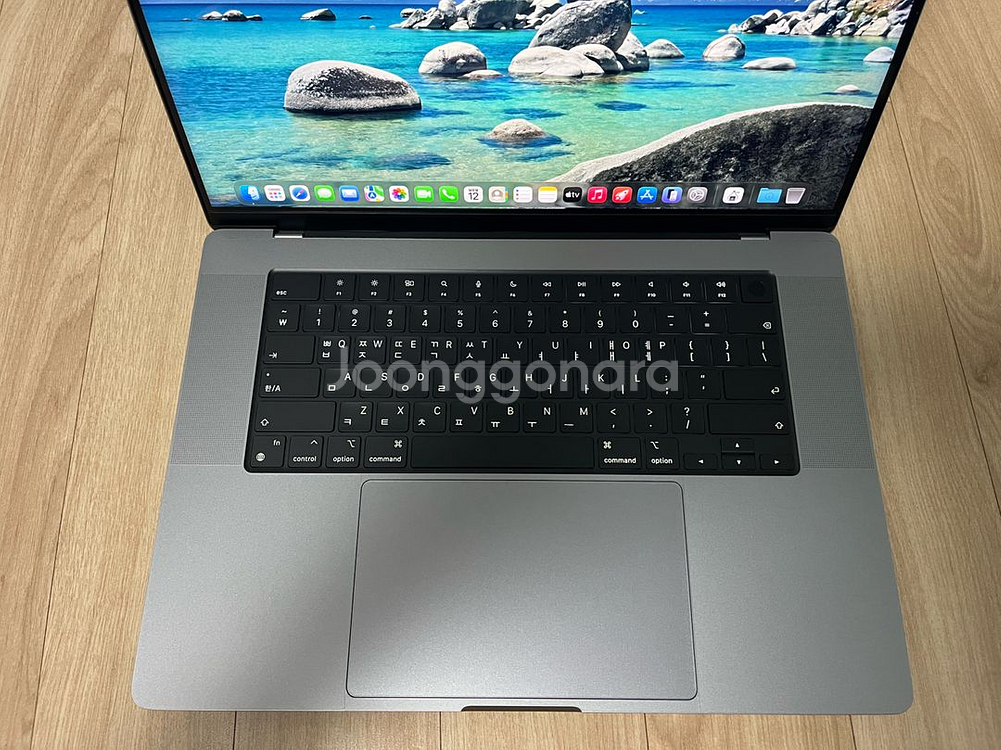 맥북프로 M1 Max Ram 64GB, SSD 1TB--1