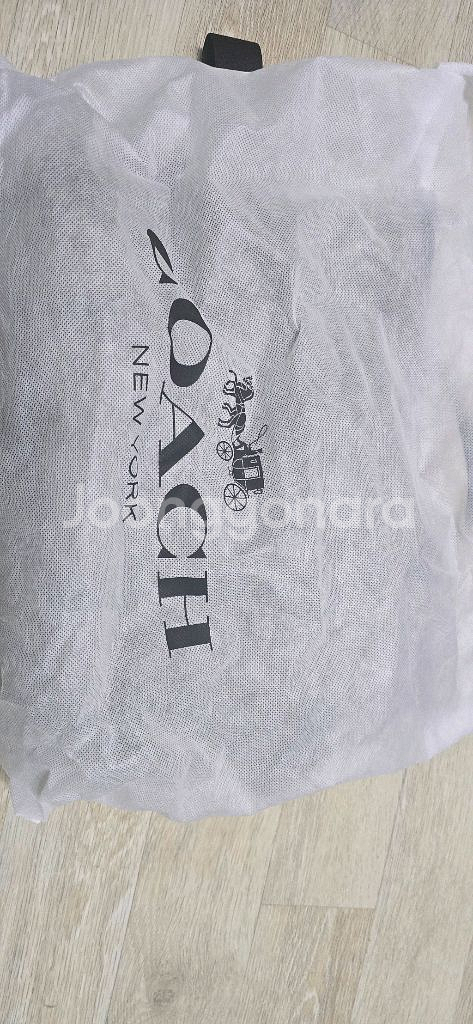 코치 남자 시그니처 스프린트 토트백--0