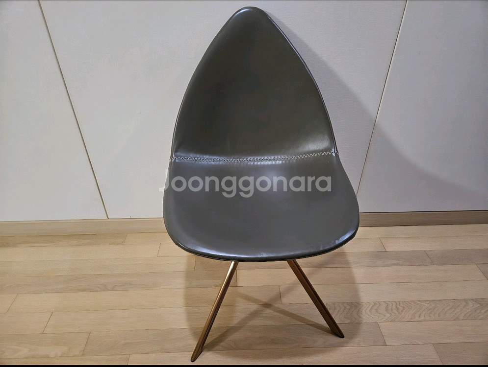 가죽 의자--0
