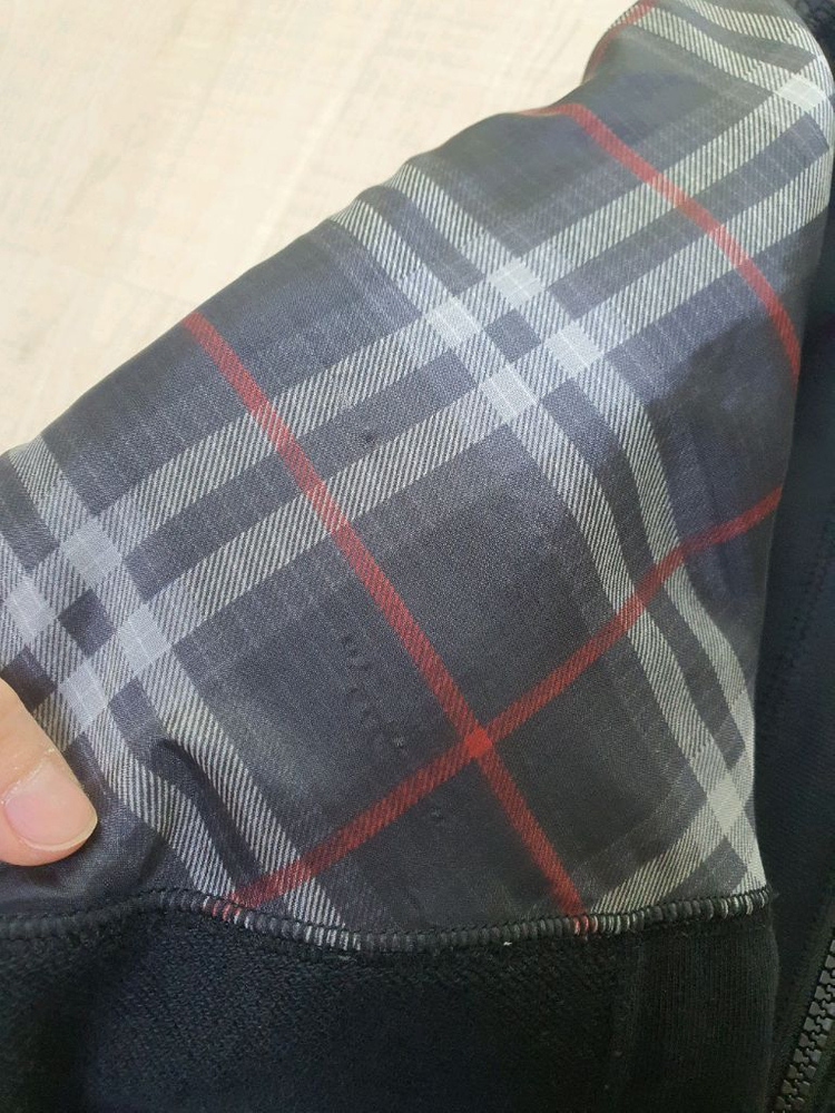 10Y 버버리키즈 후드 집업 이미지