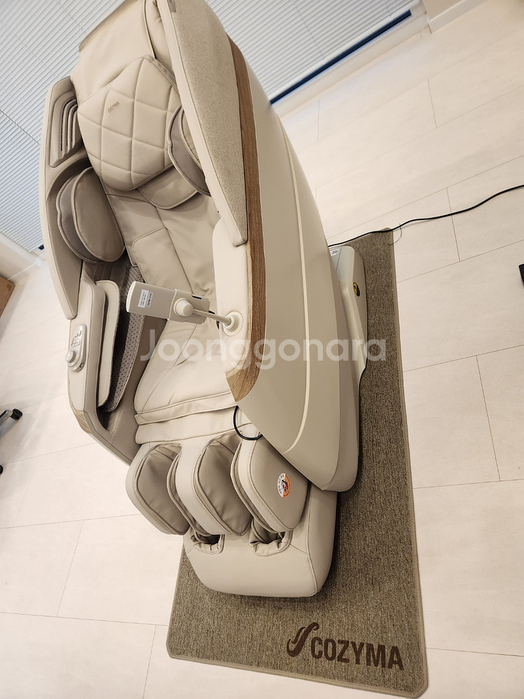 코지마 스트레칭 가능 안마의자 판매합니다.--0