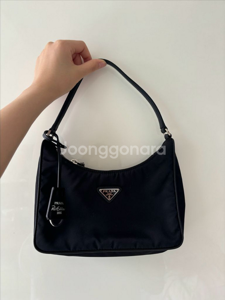 프라다 리에디션 2005 미니 호보백 정품--0