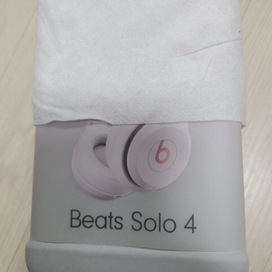 Beats Solo 4 클라우드 핑크 새상품