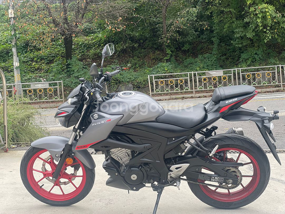 스즈키 gsx-s 20년식 2만km대 판매합니다--5