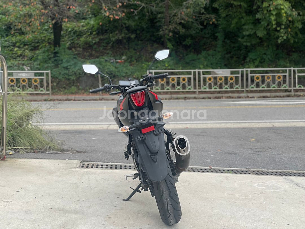 스즈키 gsx-s 20년식 2만km대 판매합니다--6