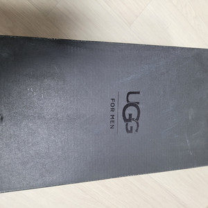 UGG M Ascot Suirf Plaid 남성 플리퍼