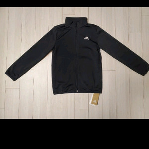 (새상품)아디다스 아동트레이닝복 집업저지 사이즈120