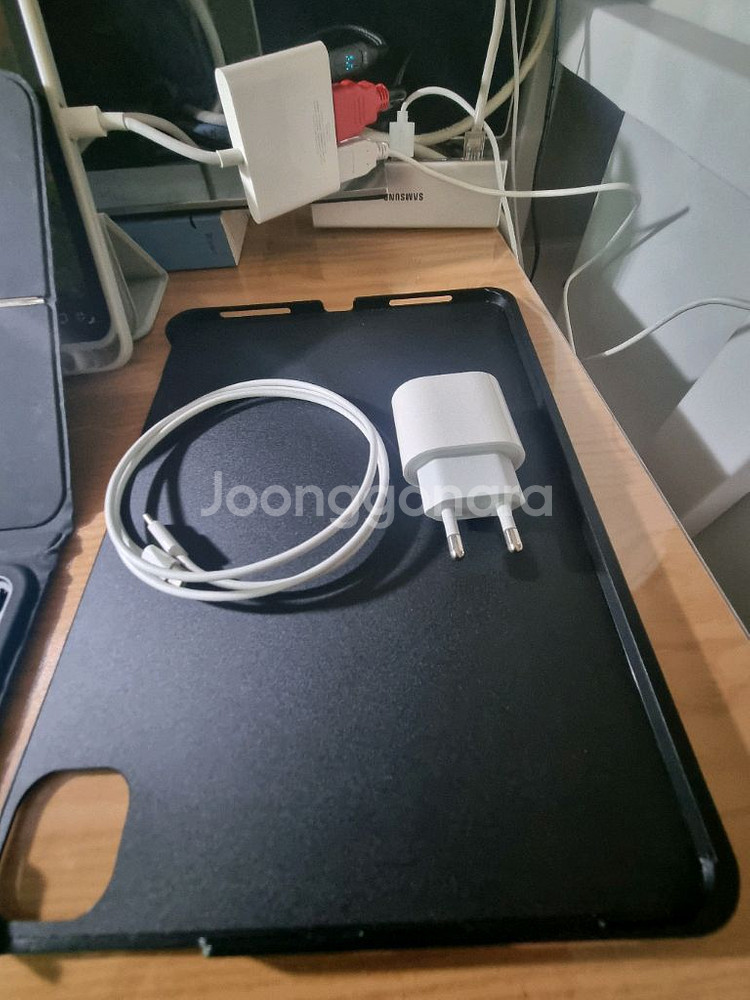 아이패드프로 11 4세대 m2 256GB 셀룰러--1