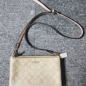 코치 크로스백-정품
