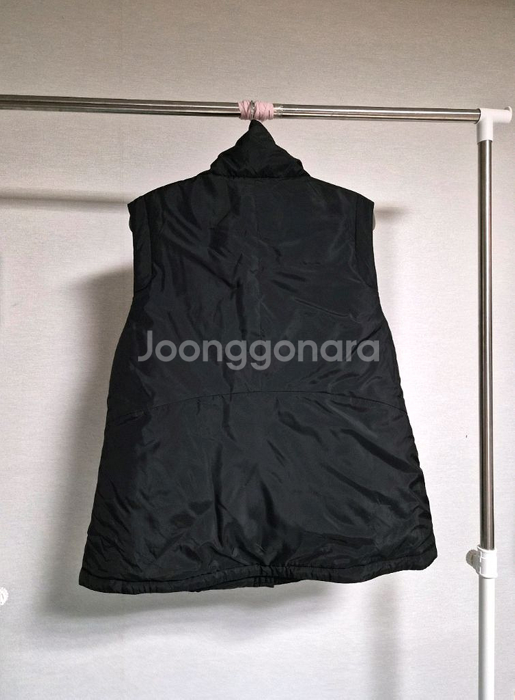 (새상품 택 O)66) 타하리 경량 패딩 조끼--3
