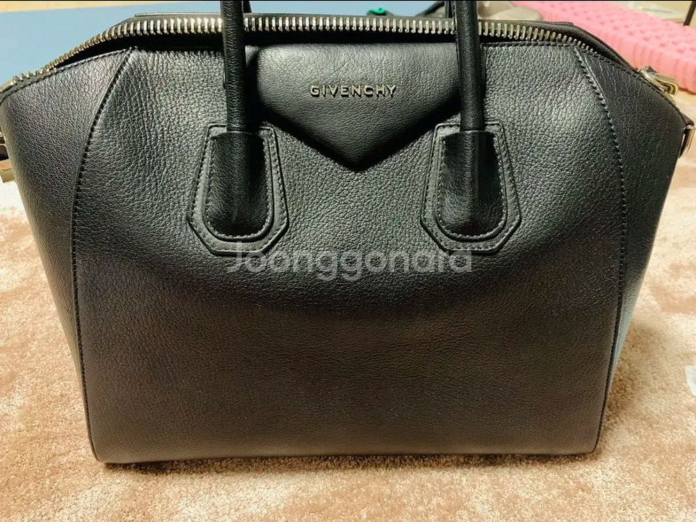 지방시 안티고나 라지 블랙 판매--0