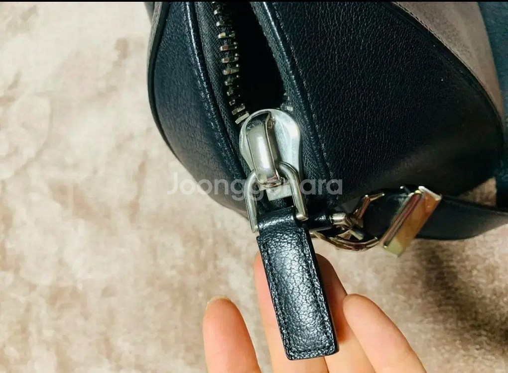 지방시 안티고나 라지 블랙 판매--5