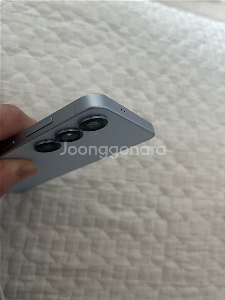 갤럭시 s25 256G 자급제 팝니다--1