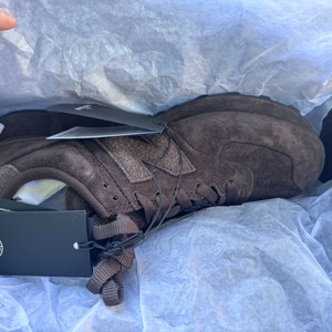 뉴발란스 x 스톤 아일랜드 574 고스트 다크 브라운