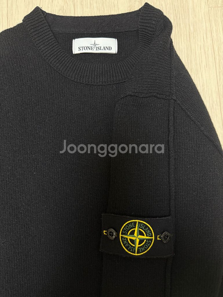 스톤아일랜드 니트스웨터 M사이즈--3