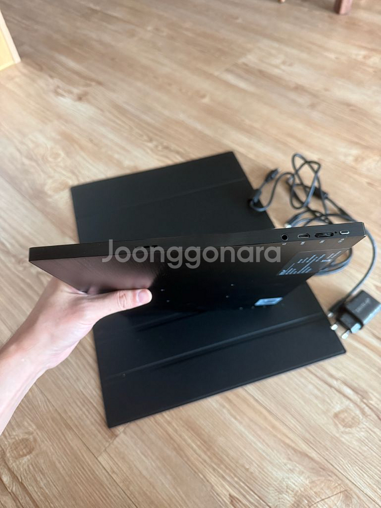 제우스랩 포터블 모니터 P16KT (2.5K, 터치)--3