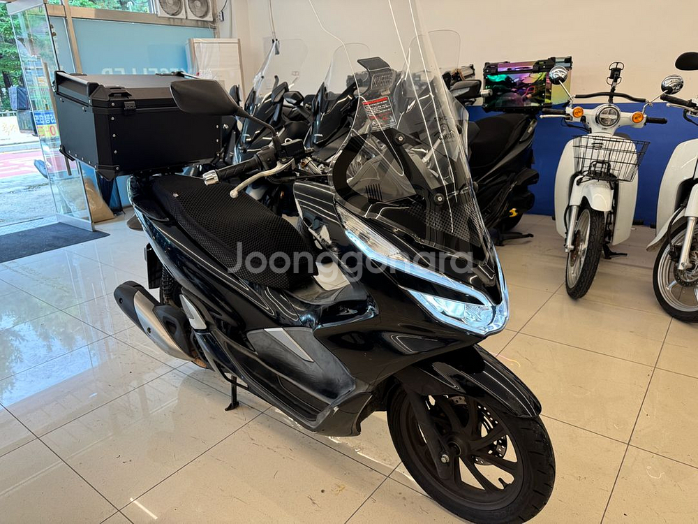 pcx125 20년식 팔아봅니다--2