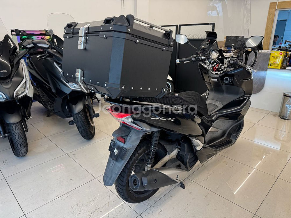 pcx125 20년식 팔아봅니다--3