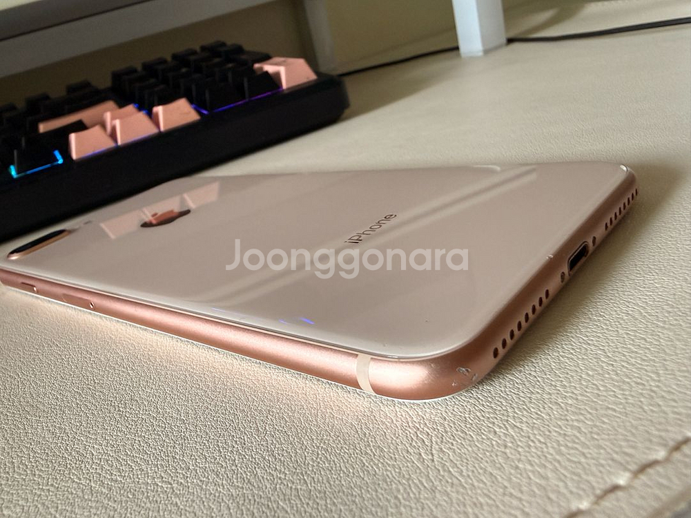 아이폰 8+ 플러스 골드 256GB--4