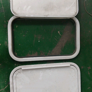 캠핑카, 카라반 전용 서비스도어 미사용품