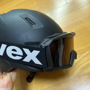 uvex 주니어 스키 헬멧 + uvex 고글 블랙