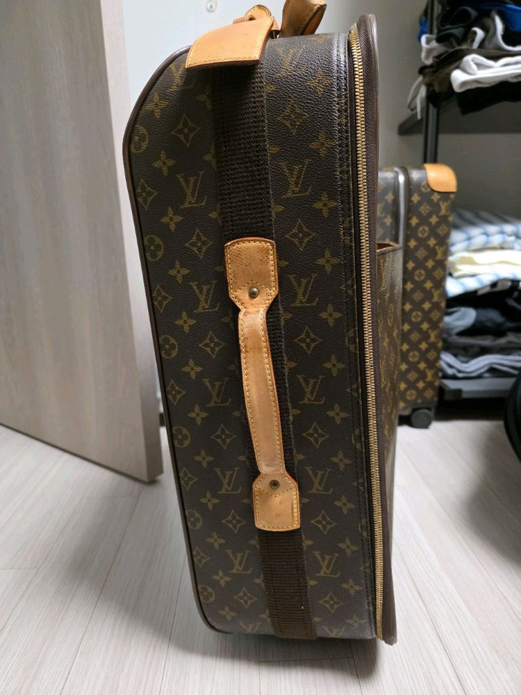 루이비통 기내용 캐리어 이미지