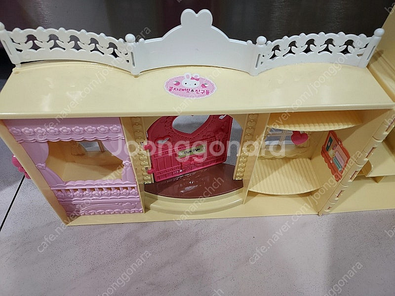 콩지래빗유치원 티니핑하우스 일괄 택포2만원--2