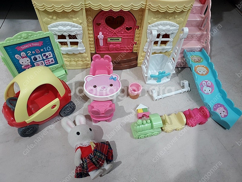 콩지래빗유치원 티니핑하우스 일괄 택포2만원--6