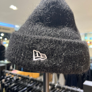 뉴에라 모헤어 비니 블랙 새제품