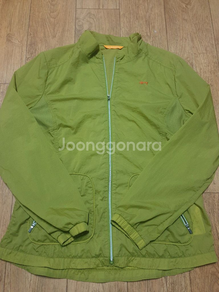 루이까스텔 골프 바람막이 95 사이즈입니다--1