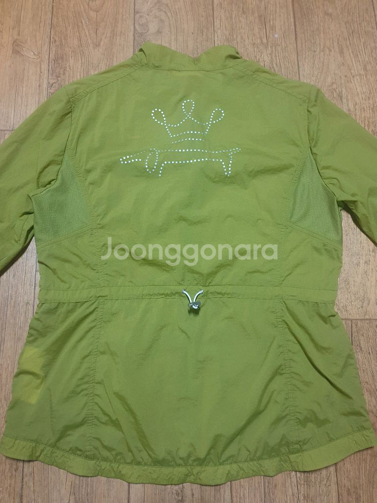 루이까스텔 골프 바람막이 95 사이즈입니다--4