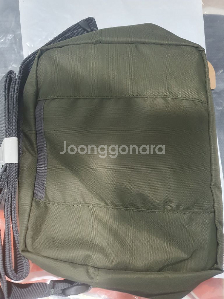 무신사 가방 새제품5만짜리85%할인 어깨가방--1