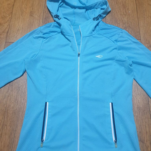 프로스펙스 기능성 후드집업 90 사이즈입니다