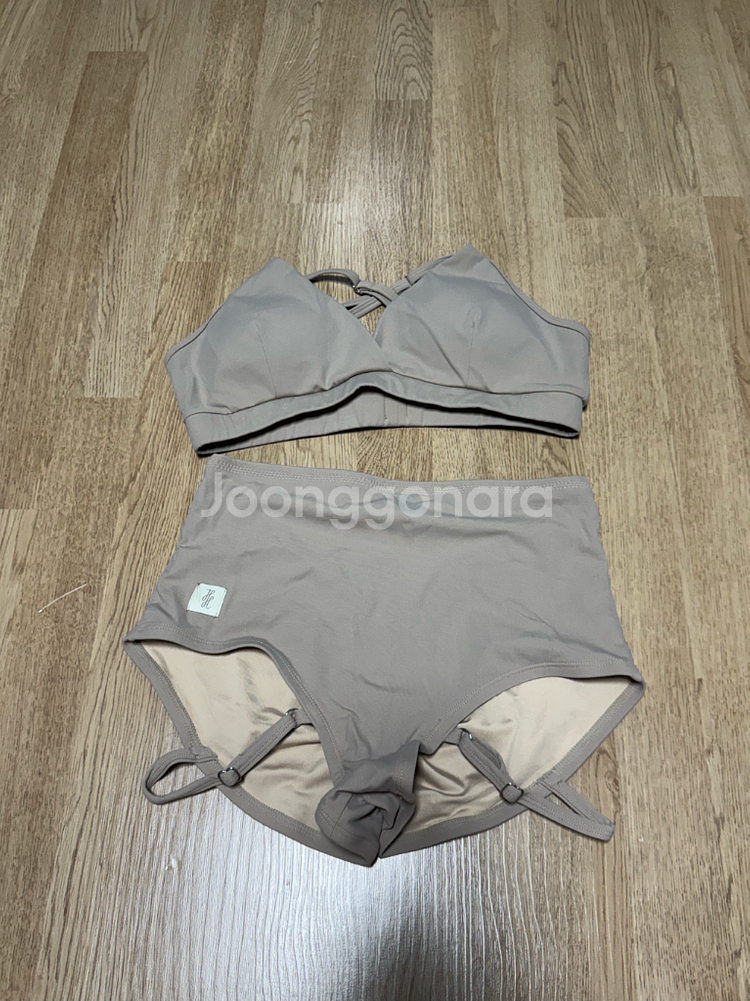 핫한폴웨어 그루브 랩탑, 가터쇼츠 세트--0