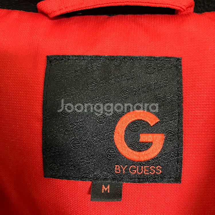 GUESS 게스 레드 후드 패딩 M--4