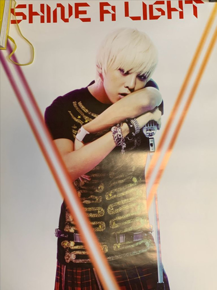 GD 지드래곤 하트브레이커 앨범 포스터 콘서트메이킹북 이미지