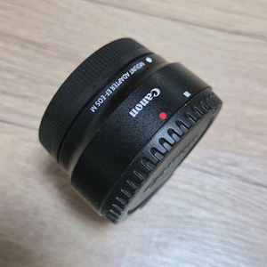 Mount adapter EF-EOS M