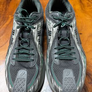 아식스 키코 코스타디노브 젤 플라메 그레이 블랙