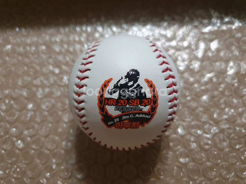 KBO 롯데자이언츠 아두치 2020 기념구--0