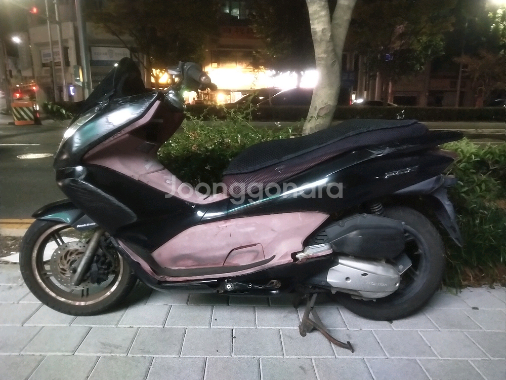 혼다 pcx 125 스쿠터. 부속차 오토바이. 부산--2